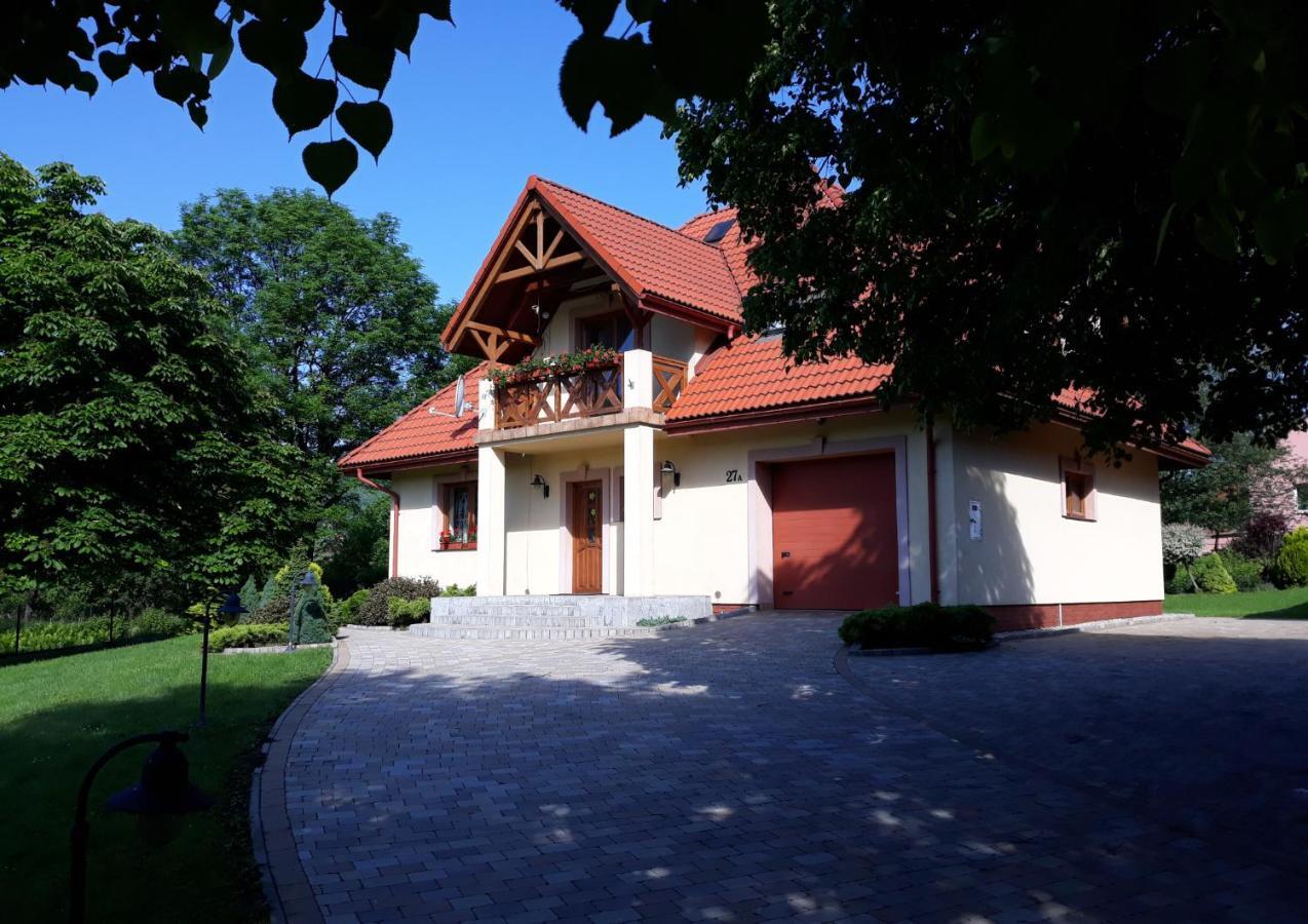 Apartament W Sercu Ustrzyk Lägenhet Ustrzyki Dolne Exteriör bild