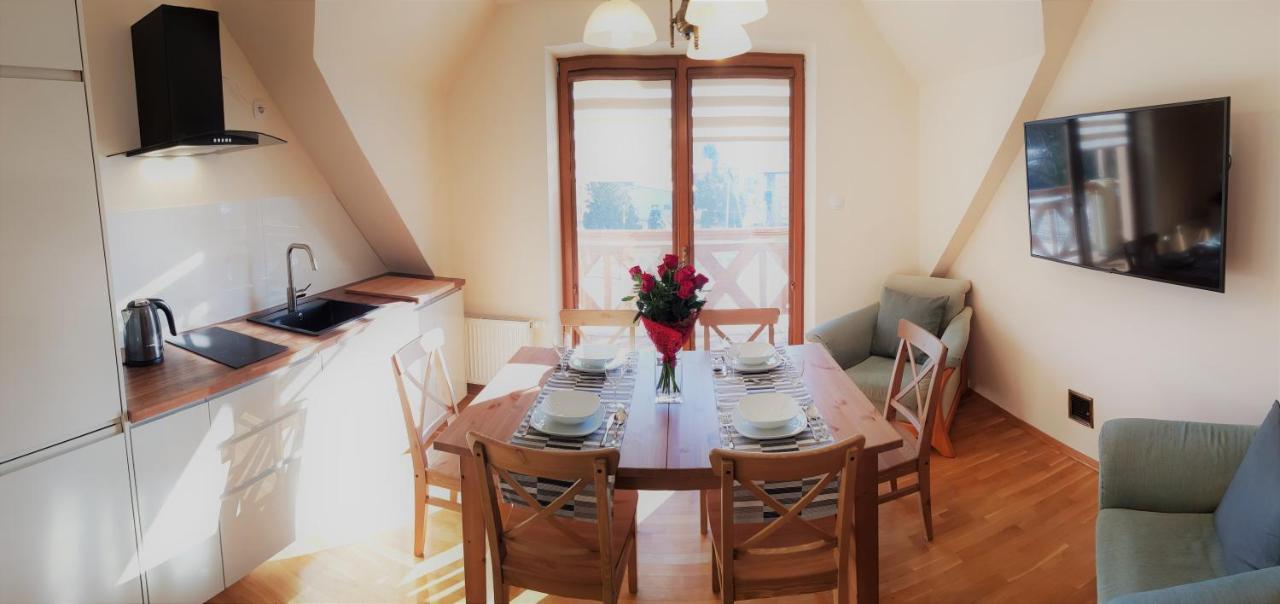 Apartament W Sercu Ustrzyk Lägenhet Ustrzyki Dolne Exteriör bild